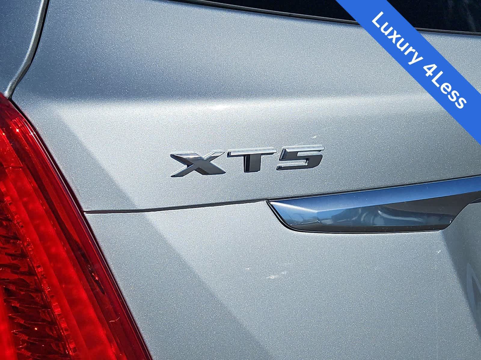 Used 2018 Cadillac XT5 FWD image 11