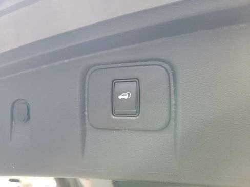 Used 2023 Nissan Murano Platinum w/ Cargo Package FWD image 10