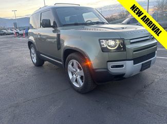 Used 2021 Land Rover Defender 90 First Edition video 1