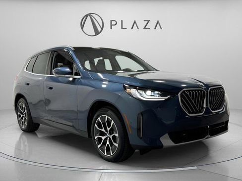 Used 2026 BMW X3 xDrive30 w/ Premium Package image 7