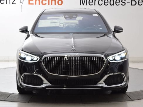 New 2026 Mercedes-Benz Maybach S 580 4MATIC image 9