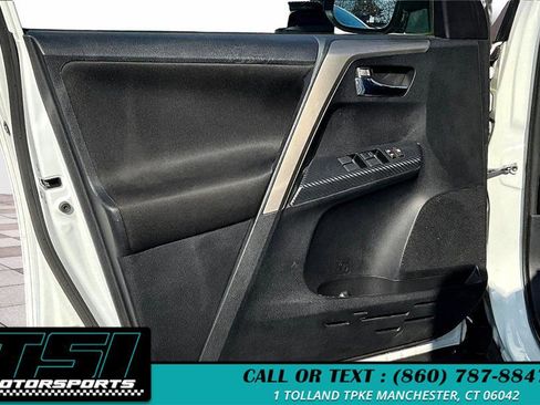 Used 2014 Toyota RAV4 XLE image 23