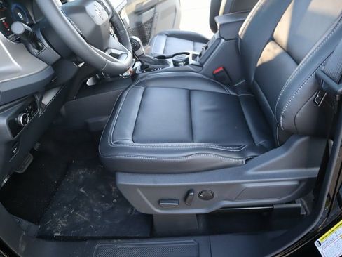 New 2025 Ford Bronco Outer Banks image 14