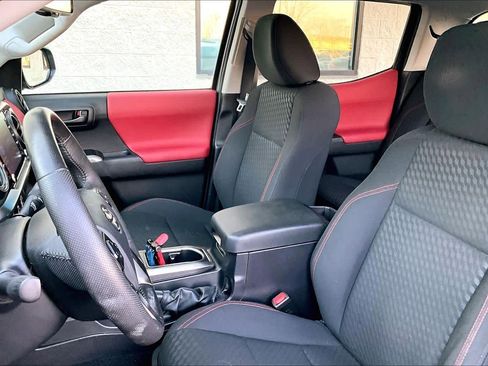 Used 2023 Toyota Tacoma SR5 image 8