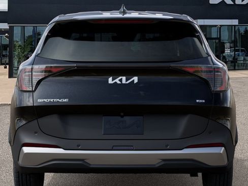 New 2026 Kia Sportage LX AWD/4WD image 13