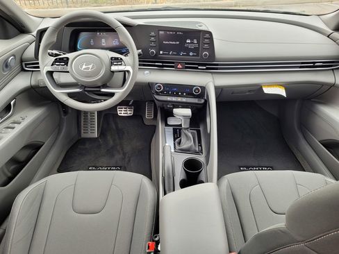 New 2026 Hyundai Elantra Sport image 10
