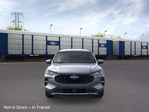 New 2026 Ford Escape SE w/ Class II Trailer Tow Package FWD image 6