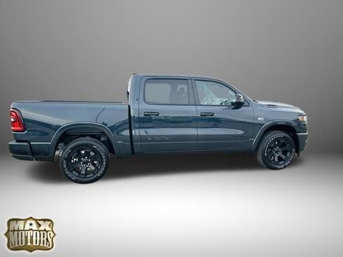New 2026 RAM 1500 4x4 Crew Cab image 10