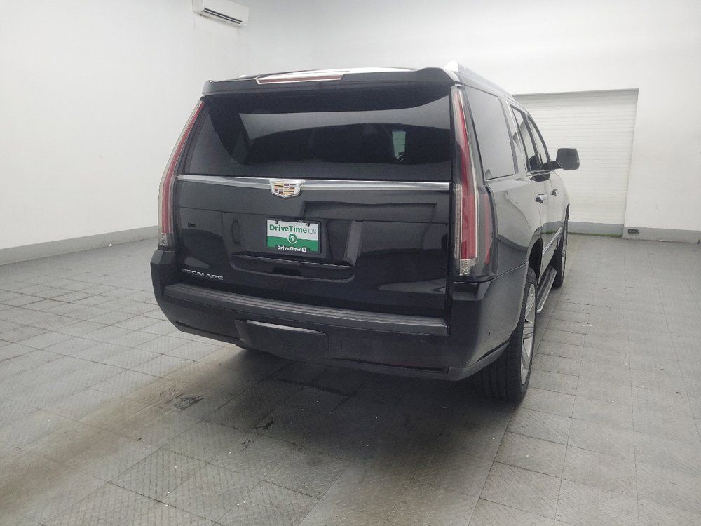 Used 2019 Cadillac Escalade Luxury RWD image 9