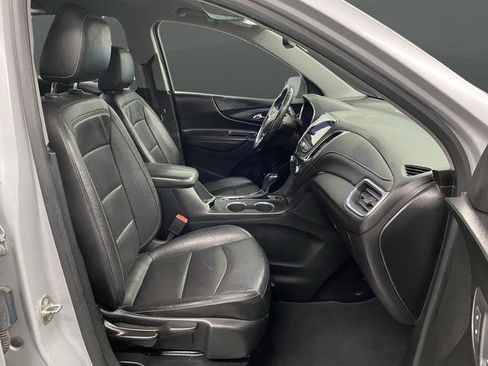 Used 2019 Chevrolet Equinox Premier image 31