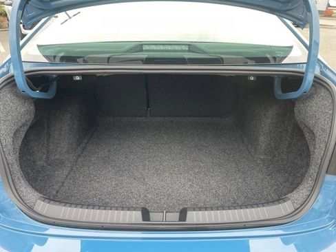 Certified 2025 Volkswagen Jetta S image 9