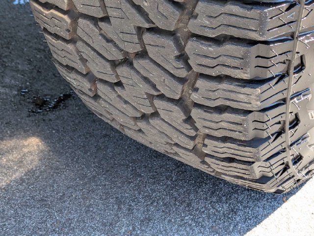 Used 2021 Ford Ranger Lariat w/ Tremor Off-Road Package AWD/4WD image 13