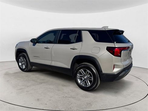 Used 2025 GMC Terrain Elevation image 3