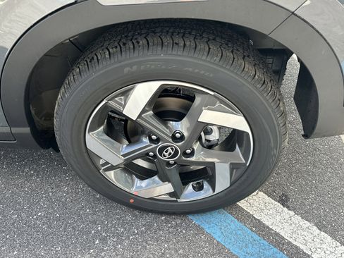 New 2026 Hyundai Venue SEL image 10