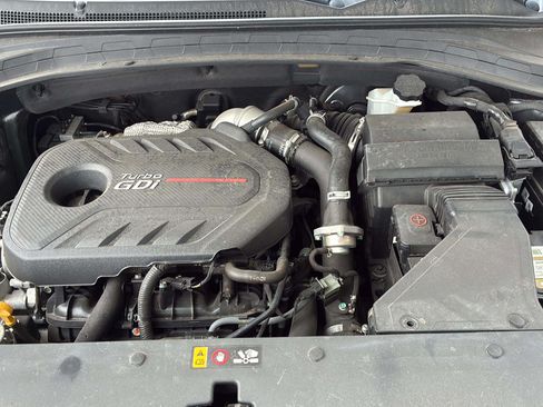 Used 2020 Hyundai Santa Fe Limited AWD/4WD image 25
