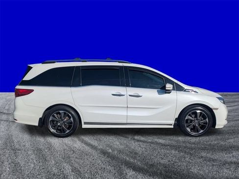 Used 2021 Honda Odyssey Elite image 3