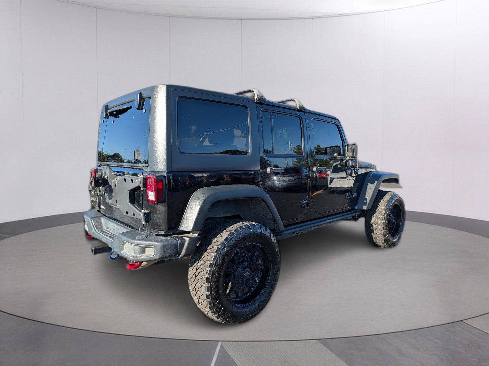 Used 2013 Jeep Wrangler Unlimited Rubicon AWD/4WD image 7