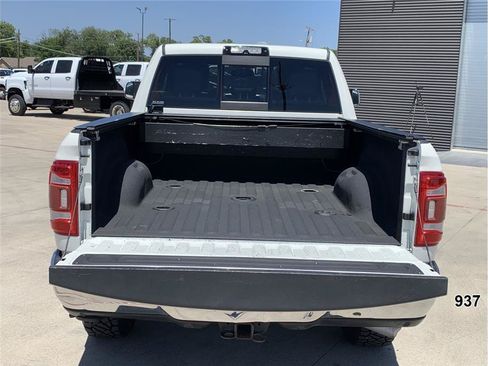 Used 2021 RAM 2500 Laramie AWD/4WD image 11