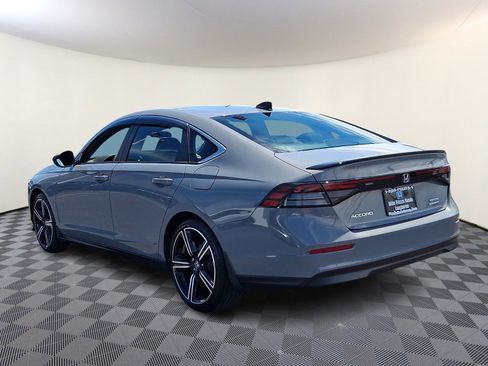 Used 2025 Honda Accord Sport image 5
