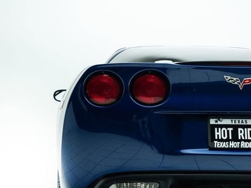 Used 2007 Chevrolet Corvette 3LT in Rare LeMans Blue w/ Preferred Equipment Group image 17