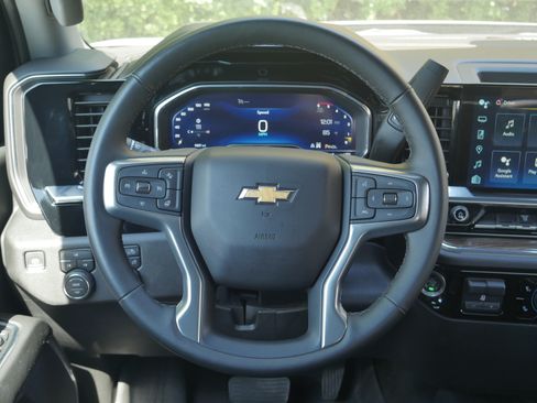 Used 2024 Chevrolet Silverado 3500 LT w/ Convenience Package AWD/4WD image 6