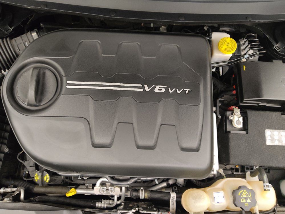 Used 2020 Jeep Cherokee Limited AWD/4WD image 30