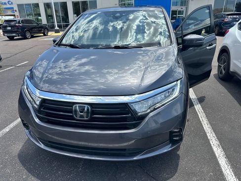 Used 2024 Honda Odyssey Touring image 12