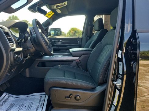 Used 2025 RAM 1500 Laramie w/ Sport Appearance Package AWD/4WD image 10