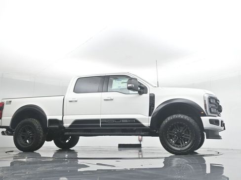 New 2026 Ford F250 Lariat w/ Black Appearance Package image 3