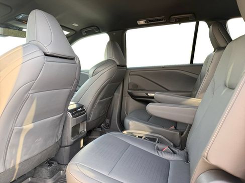 New 2026 Lexus TX 500h AWD image 26