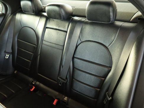 Used 2019 Mercedes-Benz C 300 4MATIC Sedan image 37