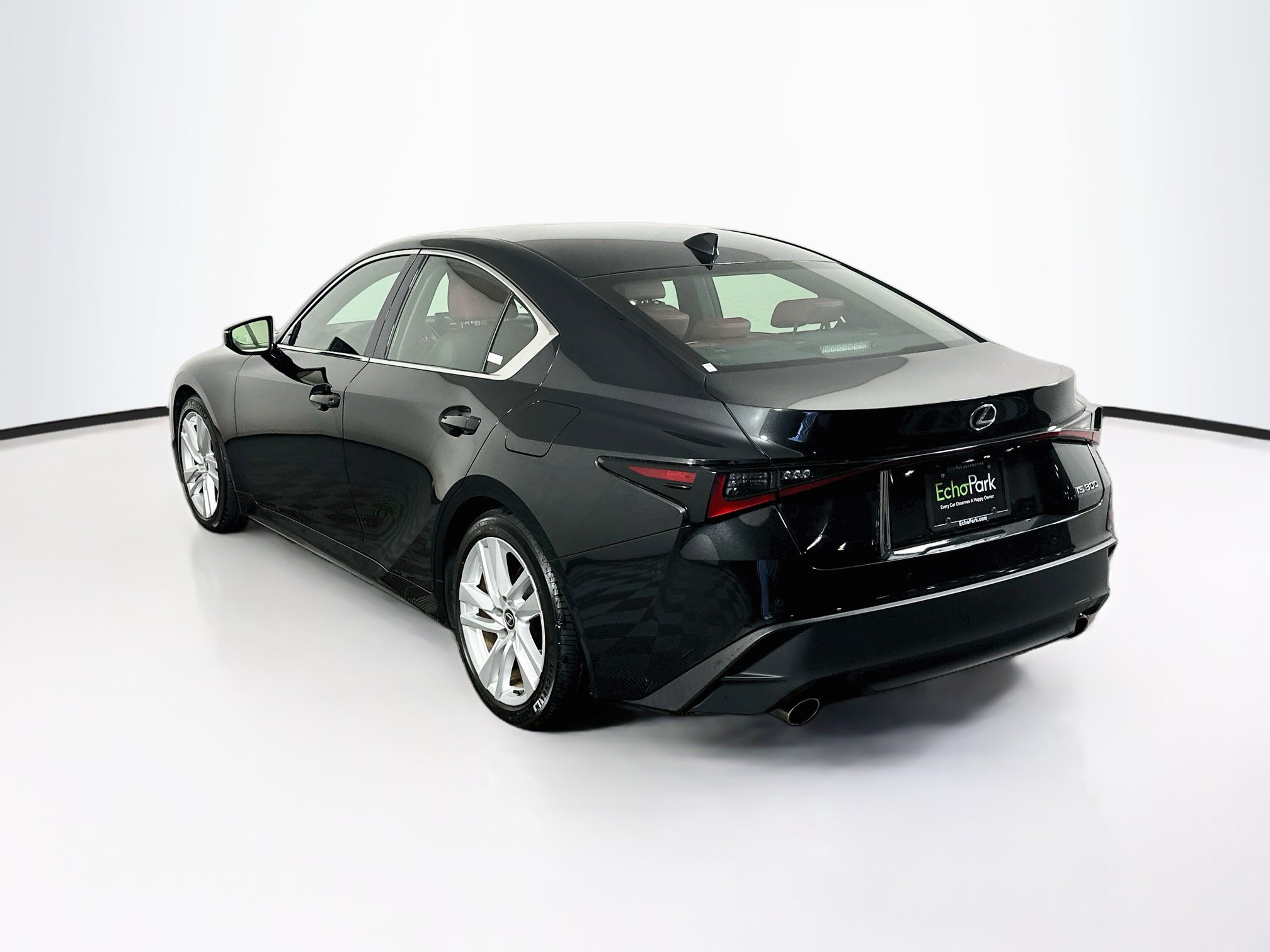 Used 2024 Lexus IS 300 w/ Comfort Package RWD image 5