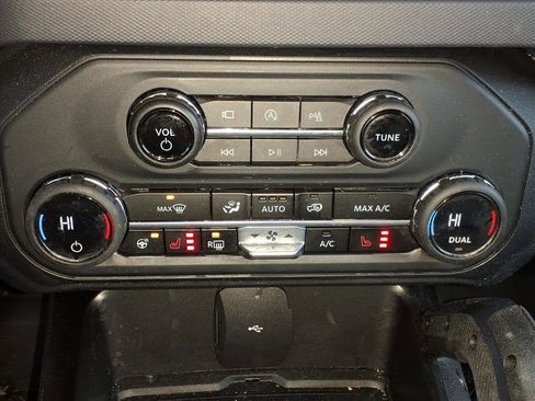 Used 2023 Ford Bronco Raptor image 18