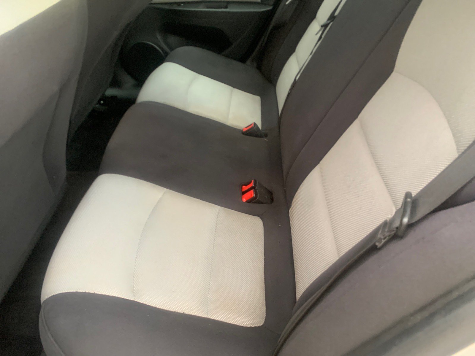 Used 2015 Chevrolet Cruze LS FWD image 6