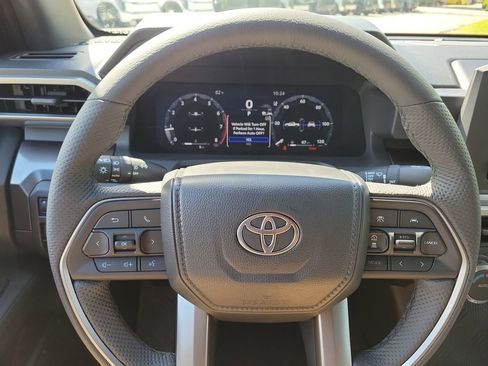 New 2026 Toyota Tacoma TRD Off-Road AWD/4WD image 8