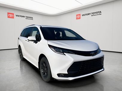 New 2026 Toyota Sienna XLE Woodland Edition