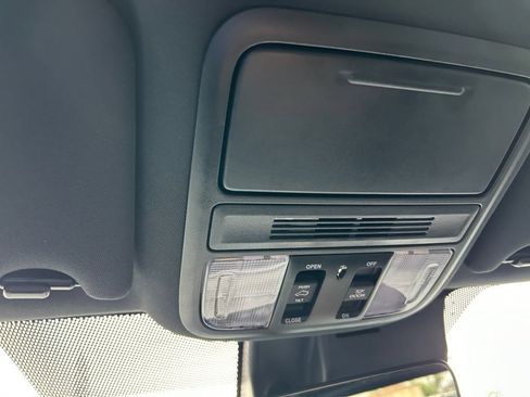 Used 2025 Honda Passport EX-L image 28