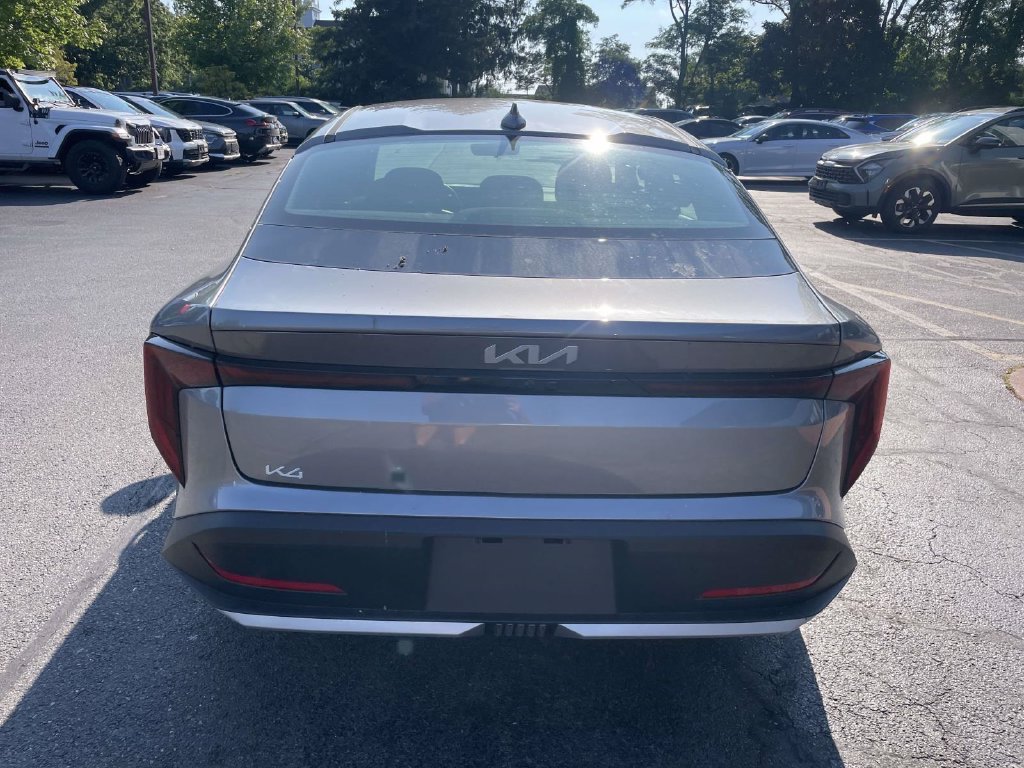 New 2026 Kia K4 FWD image 3