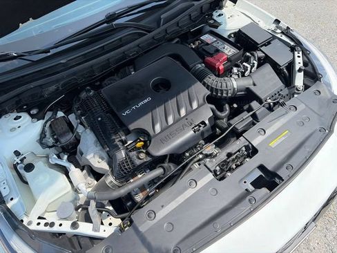 Used 2022 Nissan Altima 2.0 SR FWD image 42