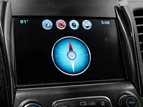 Used 2017 Chevrolet Impala LT FWD image 27
