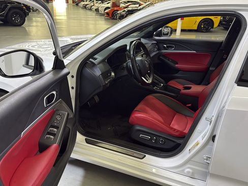 Used 2023 Acura Integra A-Spec image 13