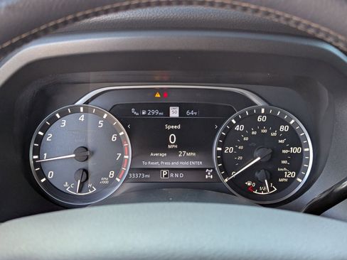 Used 2023 Nissan Titan Platinum Reserve w/ Moonroof Package image 23