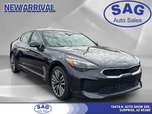 Used 2019 Kia Stinger Premium RWD image 1
