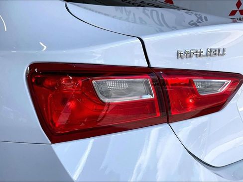 Used 2024 Chevrolet Malibu LT FWD image 17