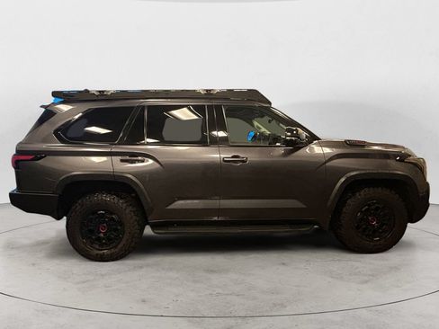 Used 2023 Toyota Sequoia TRD Pro AWD/4WD image 6