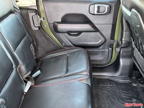 Used 2021 Jeep Wrangler Unlimited Rubicon AWD/4WD image 14