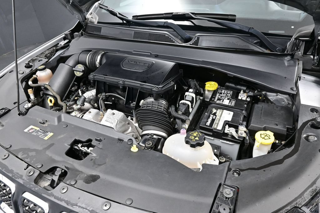 Used 2024 Jeep Compass Latitude AWD/4WD image 13