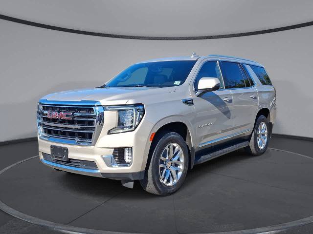 Used 2022 GMC Yukon SLT w/ SLT Premium Package AWD/4WD image 1