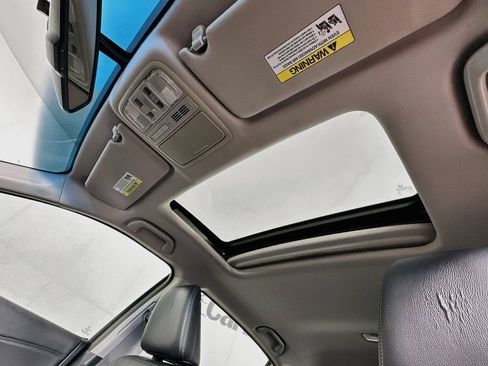 Used 2017 Honda Accord EX-L image 25