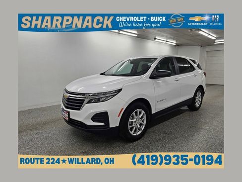 Used 2024 Chevrolet Equinox LS w/ LS Convenience Package FWD image 1